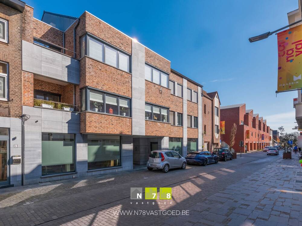 Appartement te koop in Maaseik 3680 565000.00€ 3 slaapkamers 210.00m² - Zoekertje 424427