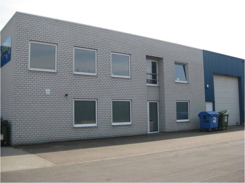 Handelszaak te  huur in Houthalen-Helchteren 3530 3447.00€  slaapkamers 752.00m² - Zoekertje 424982