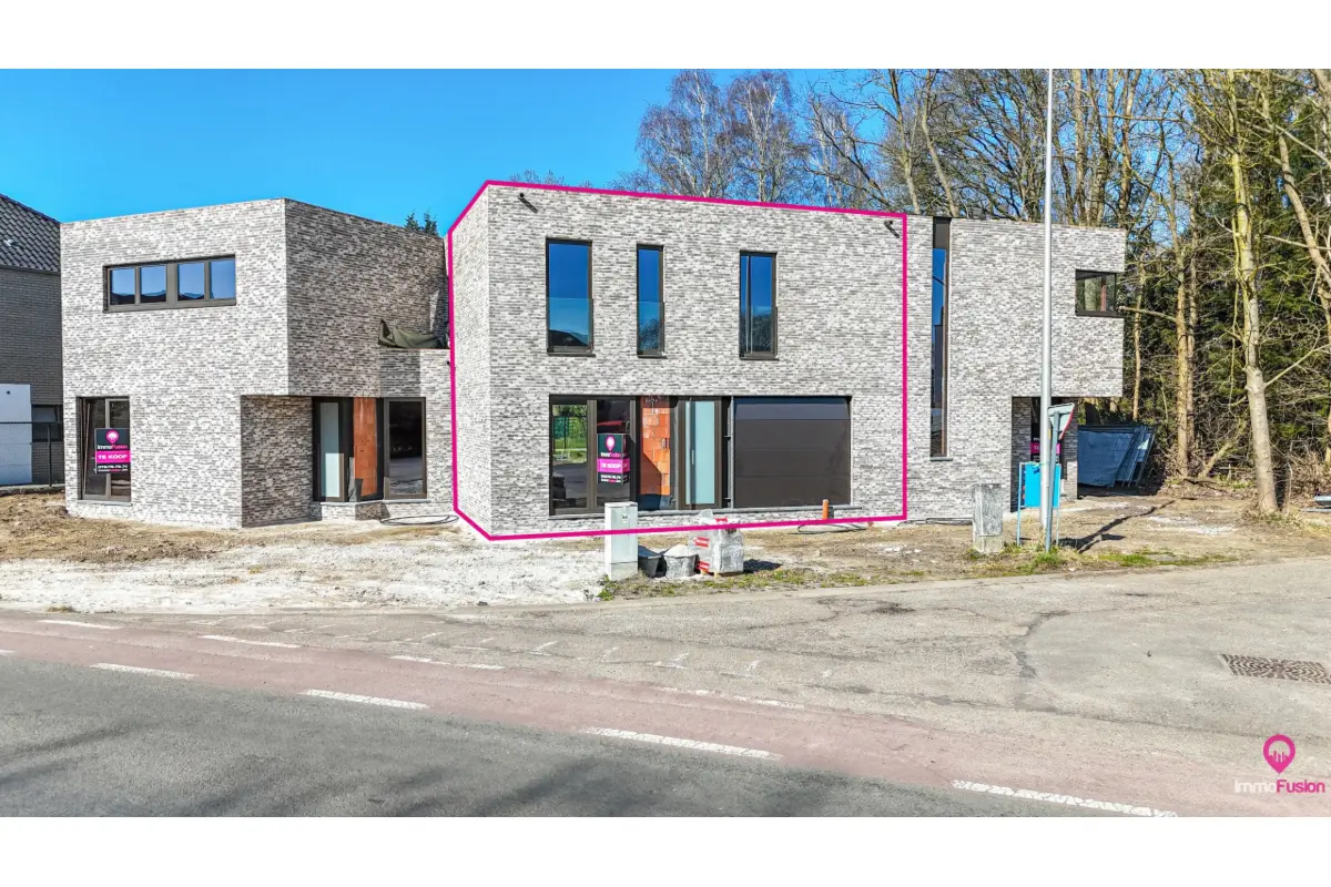Huis te  koop in Houthalen-Helchteren 3530 259000.00€ 3 slaapkamers 159.00m² - Zoekertje 426571