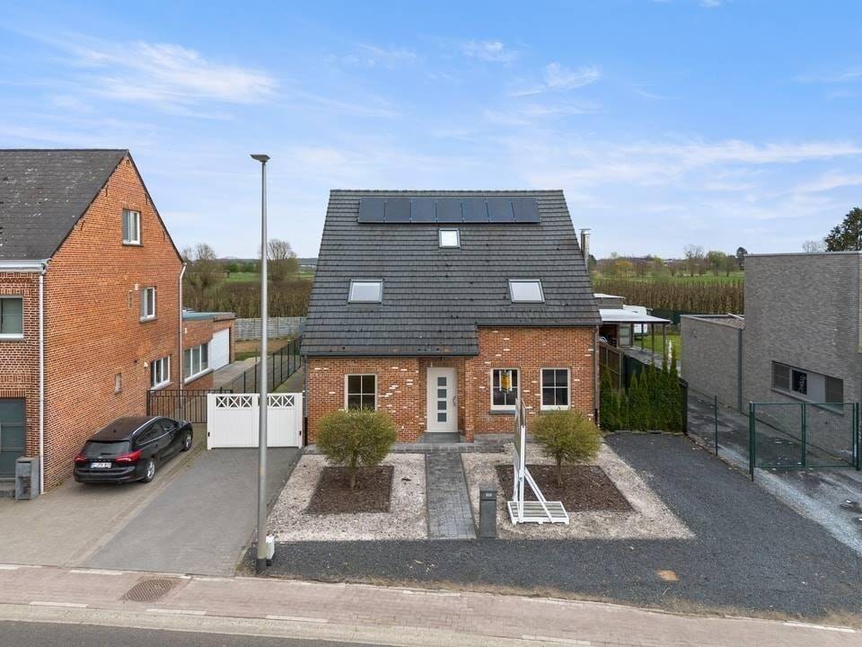 Huis te  koop in Halen 3545 465000.00€ 6 slaapkamers 266.00m² - Zoekertje 428568