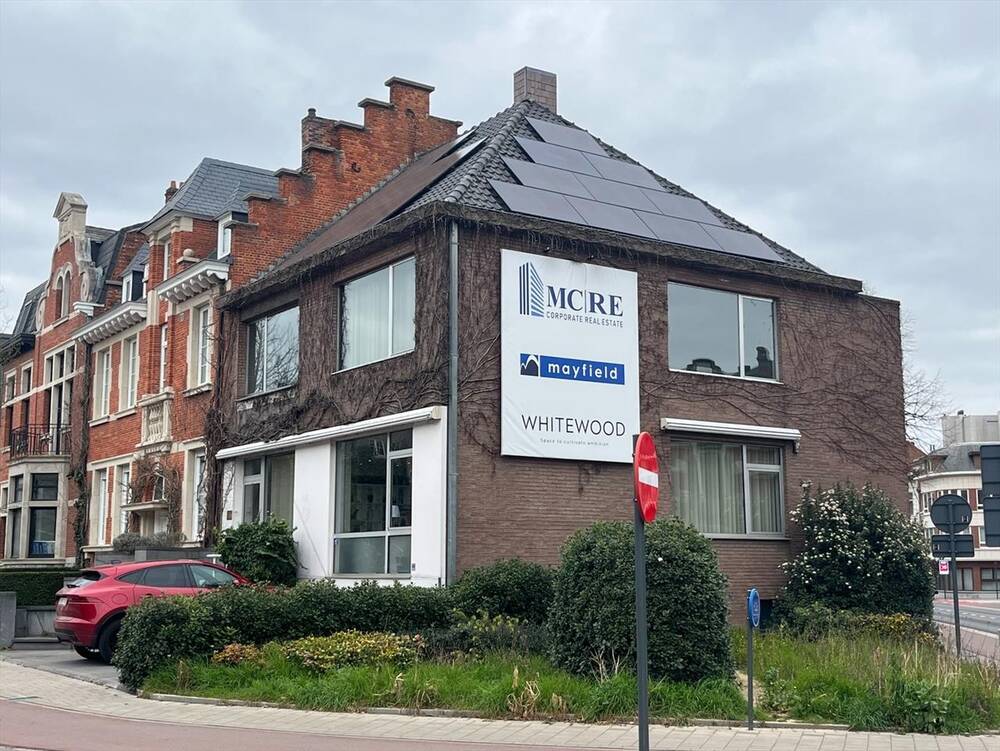 Handelszaak te huur in Hasselt 3500 2150.00€ slaapkamers m² - Zoekertje 428387