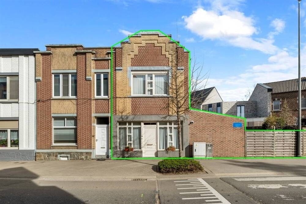 Huis te koop in Tongeren 3700 259000.00€ 2 slaapkamers 156.00m² - Zoekertje 430969