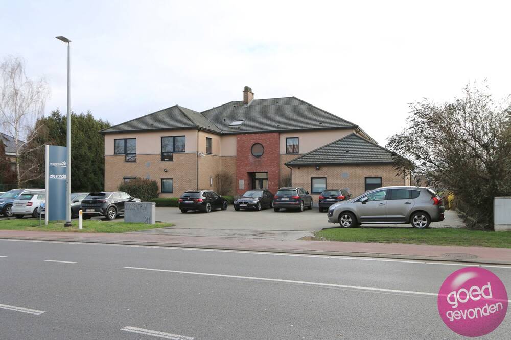 Appartementsgebouw te koop in Tongeren 3700 1250000.00€ slaapkamers 740.00m² - Zoekertje 431047