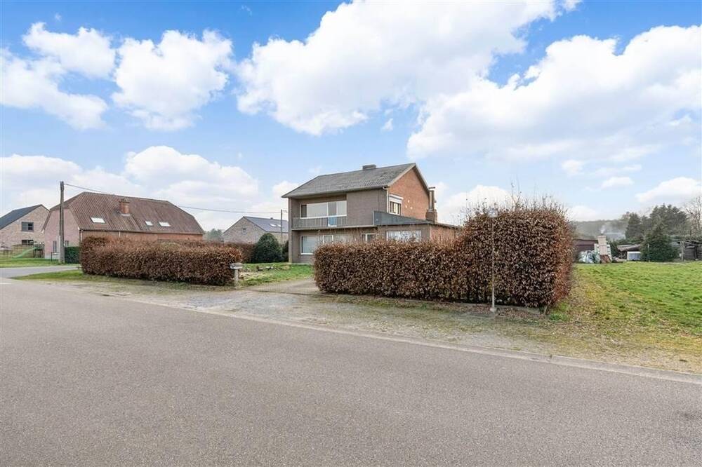 Huis te koop in Paal 3583 335000.00€ 4 slaapkamers 204.00m² - Zoekertje 438320