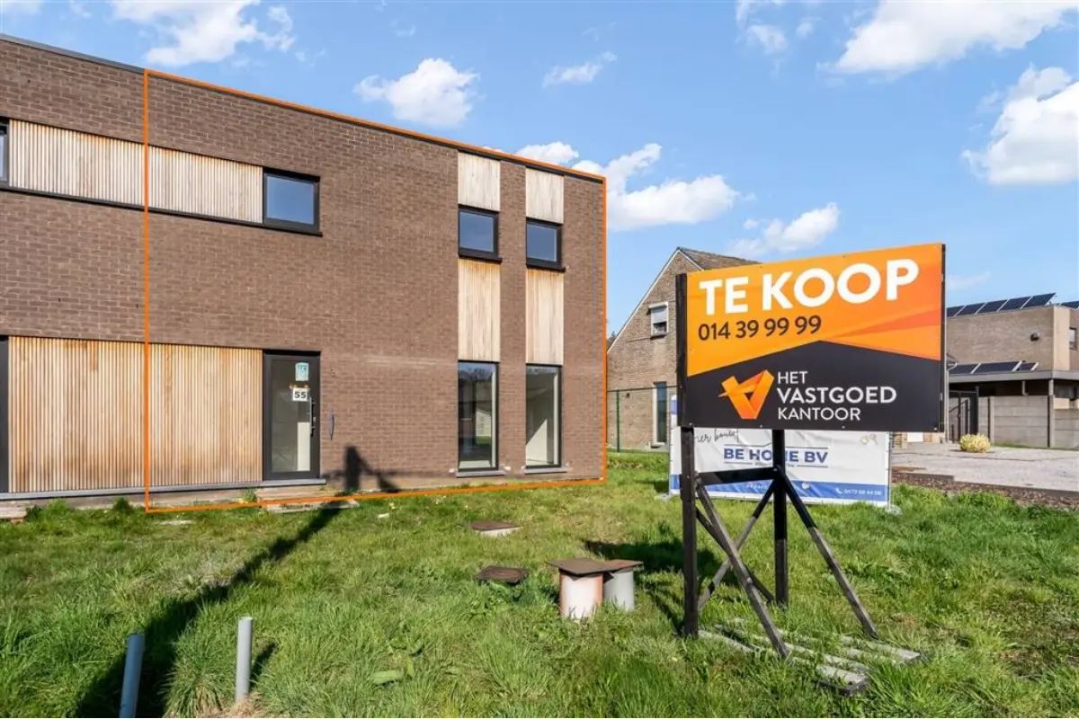 Huis te  koop in Leopoldsburg 3970 328000.00€ 4 slaapkamers 166.00m² - Zoekertje 443819
