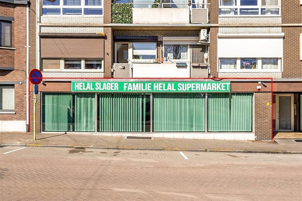 Handelszaak te  huur in Genk 3600 1200.00€  slaapkamers 228.00m² - Zoekertje 445142