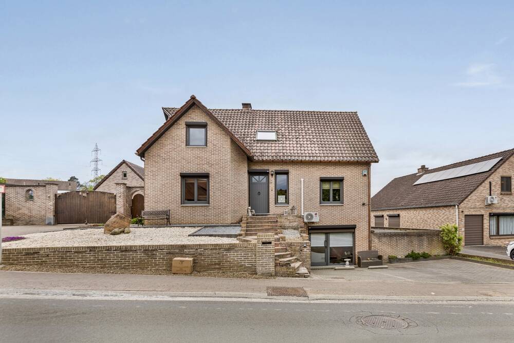 Huis te koop in Houthalen-Helchteren 3530 450000.00€ 7 slaapkamers 282.00m² - Zoekertje 451561