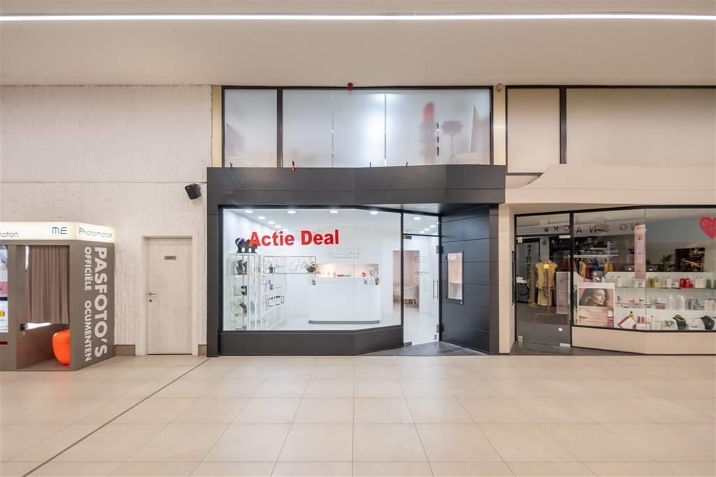 Handelszaak te koop in Genk 3600 109000.00€ slaapkamers 84.00m² - Zoekertje 454212