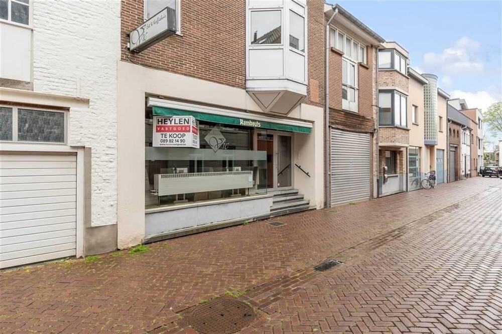 Handelszaak te koop in Maaseik 3680 99000.00€ slaapkamers 132.00m² - Zoekertje 454563