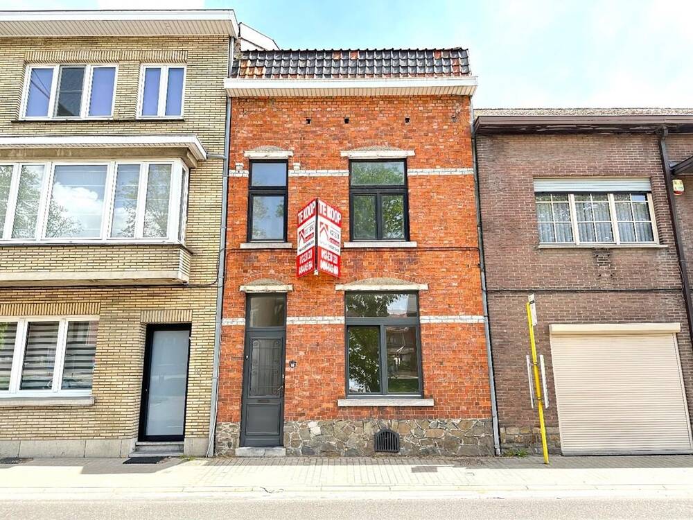 Huis te  koop in Tongeren 3700 225000.00€ 2 slaapkamers 117.00m² - Zoekertje 456537
