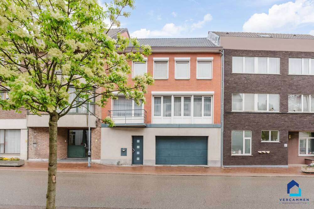 Huis te koop in Diepenbeek 3590 375000.00€ 3 slaapkamers 255.00m² - Zoekertje 457070