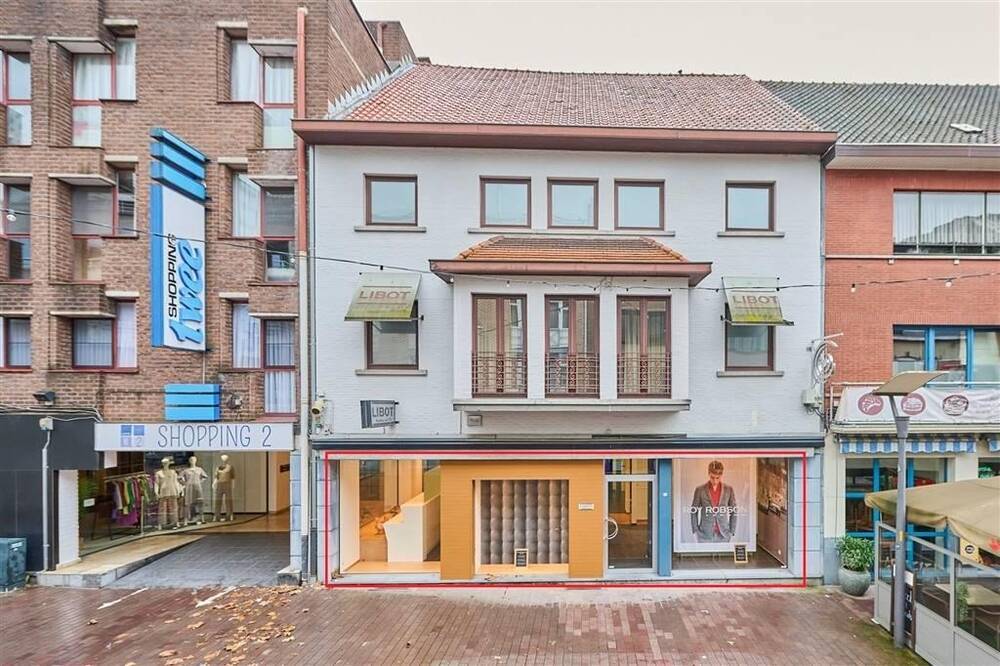 Handelszaak te huur in Genk 3600 1750.00€ slaapkamers 271.00m² - Zoekertje 458919