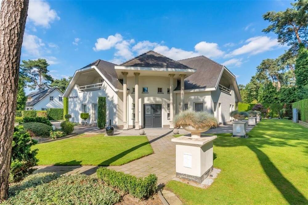 Huis te koop in Hamont-Achel 3930 1197000.00€ 4 slaapkamers 420.00m² - Zoekertje 459793