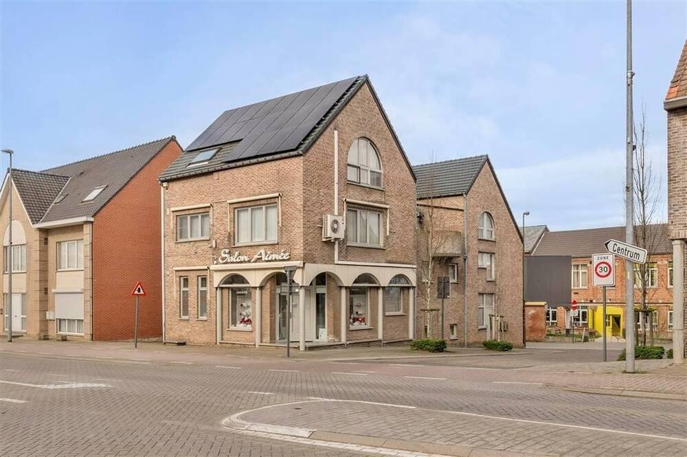 Huis te koop in Beringen 3580 748000.00€ 5 slaapkamers 453.00m² - Zoekertje 459987