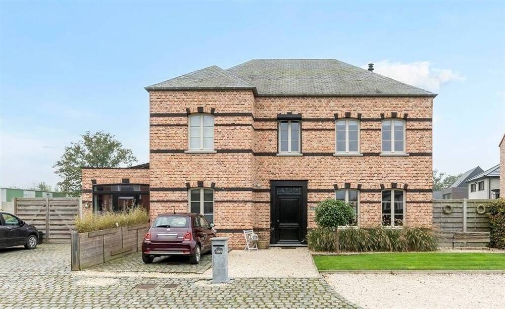 Huis te koop in Ham 3945 749000.00€ 5 slaapkamers 322.00m² - Zoekertje 459917