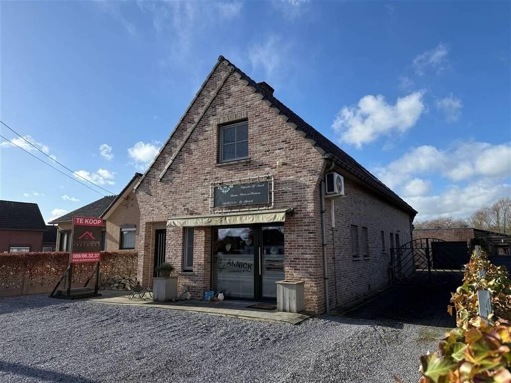 Huis te koop in Neeroeteren 3680 449000.00€ 4 slaapkamers 180.00m² - Zoekertje 461192