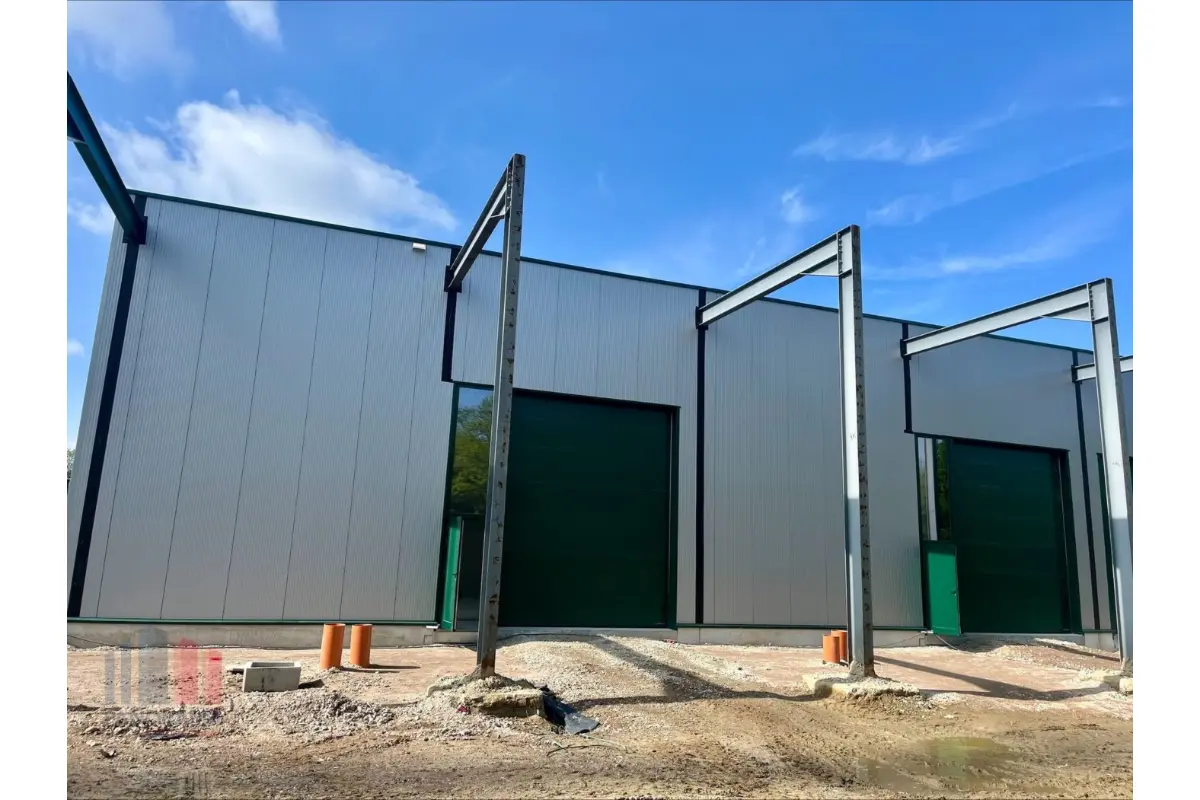 Handelszaak te  koop in Hasselt 3500 500000.00€  slaapkamers 376.00m² - Zoekertje 462656