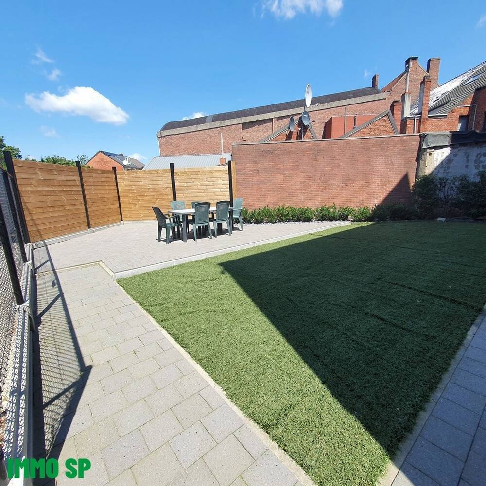 Mixgebouw te  koop in Genk 3600 1395000.00€ 13 slaapkamers 492.00m² - Zoekertje 464652