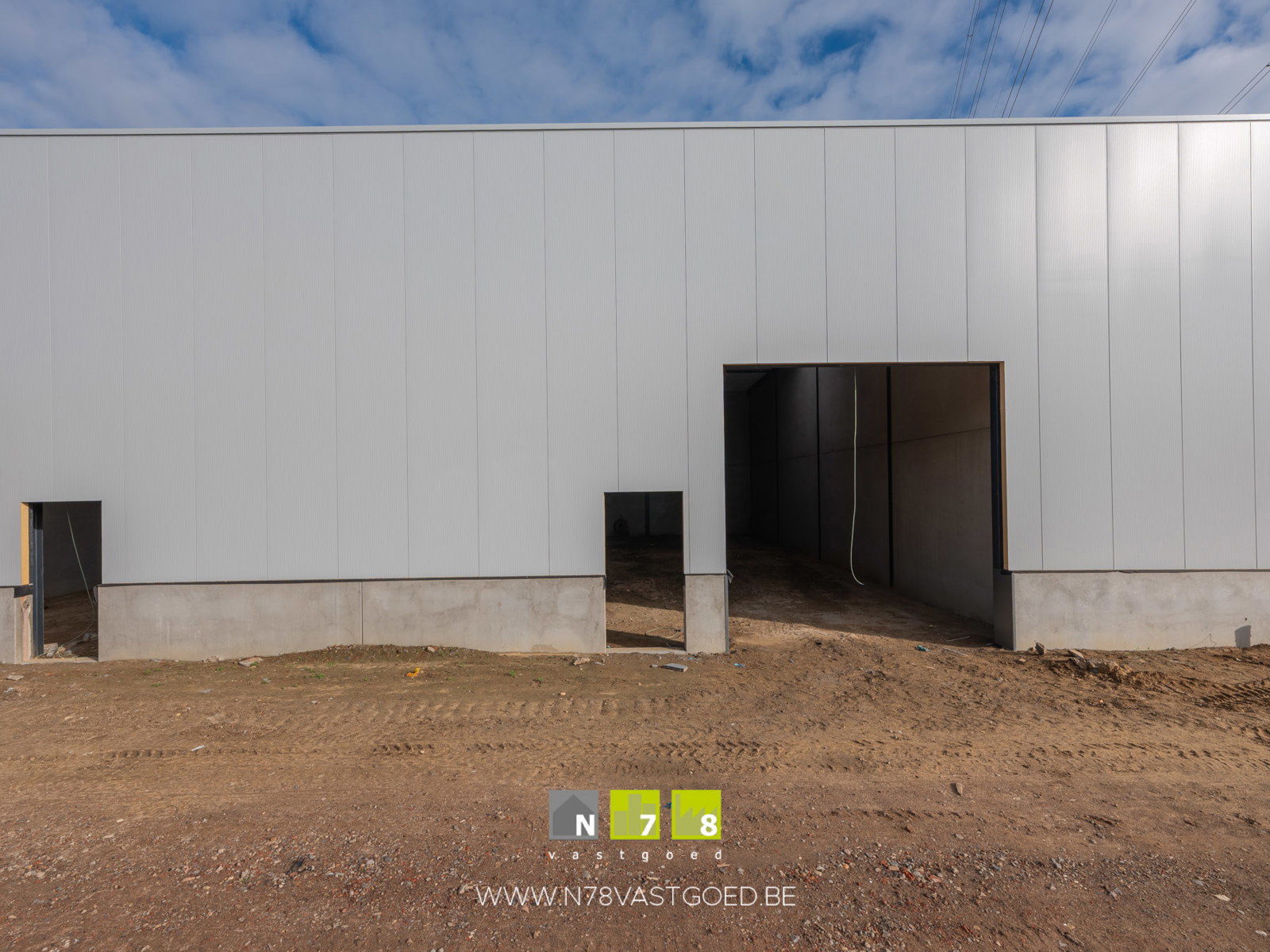 Handelszaak te  huur in Maaseik 3680 815.00€  slaapkamers 204.00m² - Zoekertje 467454