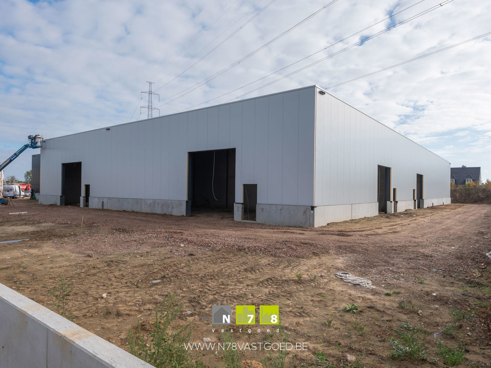 Handelszaak te  huur in Maaseik 3680 845.00€  slaapkamers 211.00m² - Zoekertje 467615