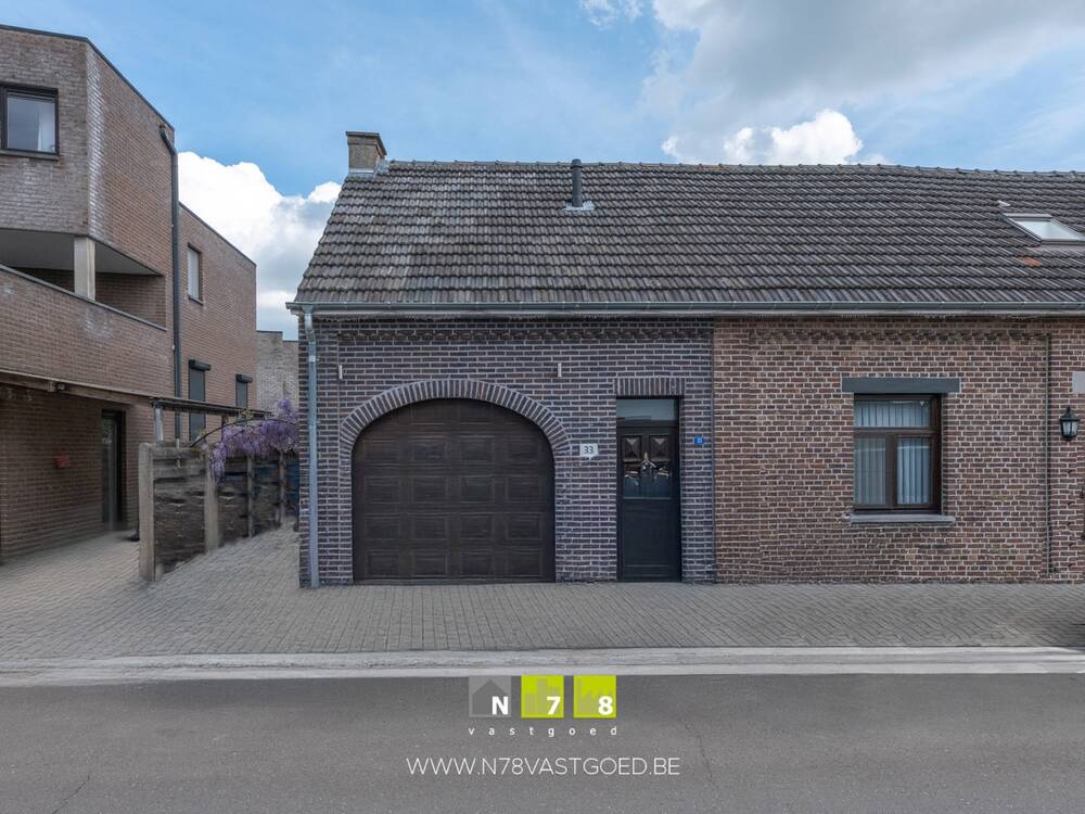 Huis te koop in Maasmechelen 3630 279000.00€ 2 slaapkamers 146.00m² - Zoekertje 468660