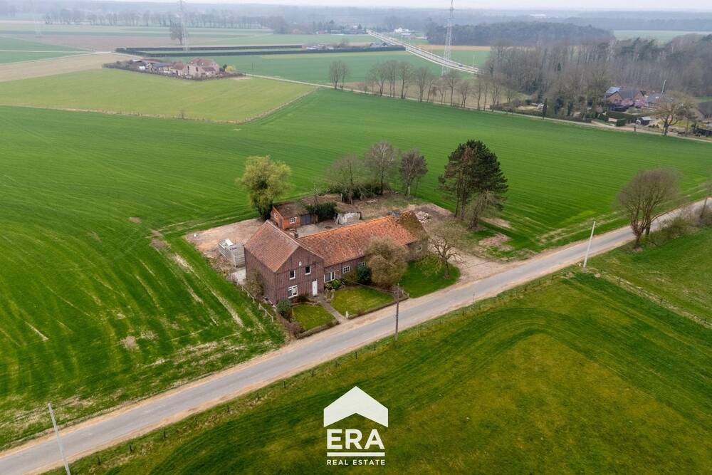 Huis te  koop in Bree 3960 0.00€ 4 slaapkamers 189.00m² - Zoekertje 467957