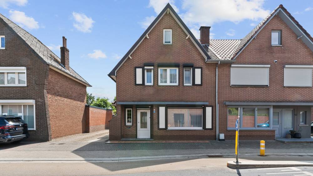 Huis te koop in Maasmechelen 3630 279000.00€ 3 slaapkamers 172.00m² - Zoekertje 469597
