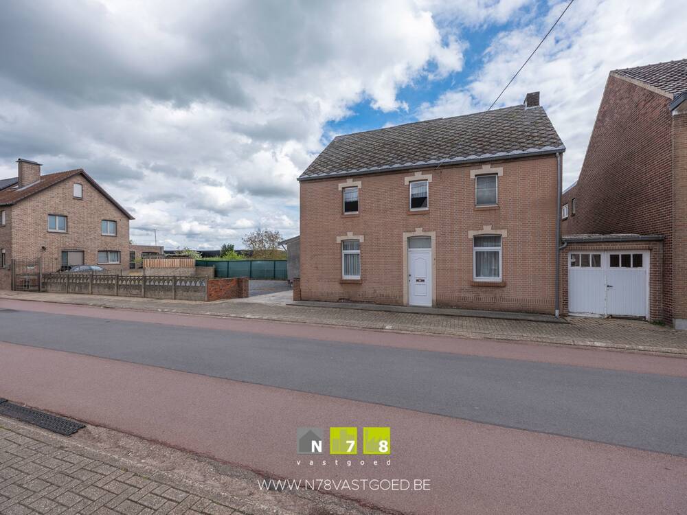 Huis te koop in Dilsen-Stokkem 3650 169000.00€ 4 slaapkamers 187.00m² - Zoekertje 470291