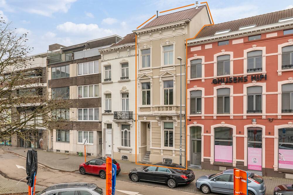 Huis te  koop in Hasselt 3500 569000.00€ 4 slaapkamers 274.00m² - Zoekertje 470153