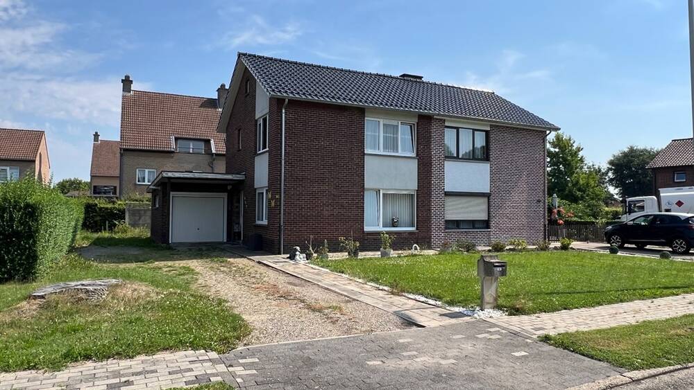 Huis te koop in Dilsen-Stokkem 3650 0.00€ 3 slaapkamers 142.00m² - Zoekertje 469369