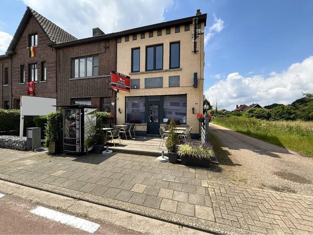Handelszaak te koop in Leopoldsburg 3970 279000.00€ slaapkamers m² - Zoekertje 474514