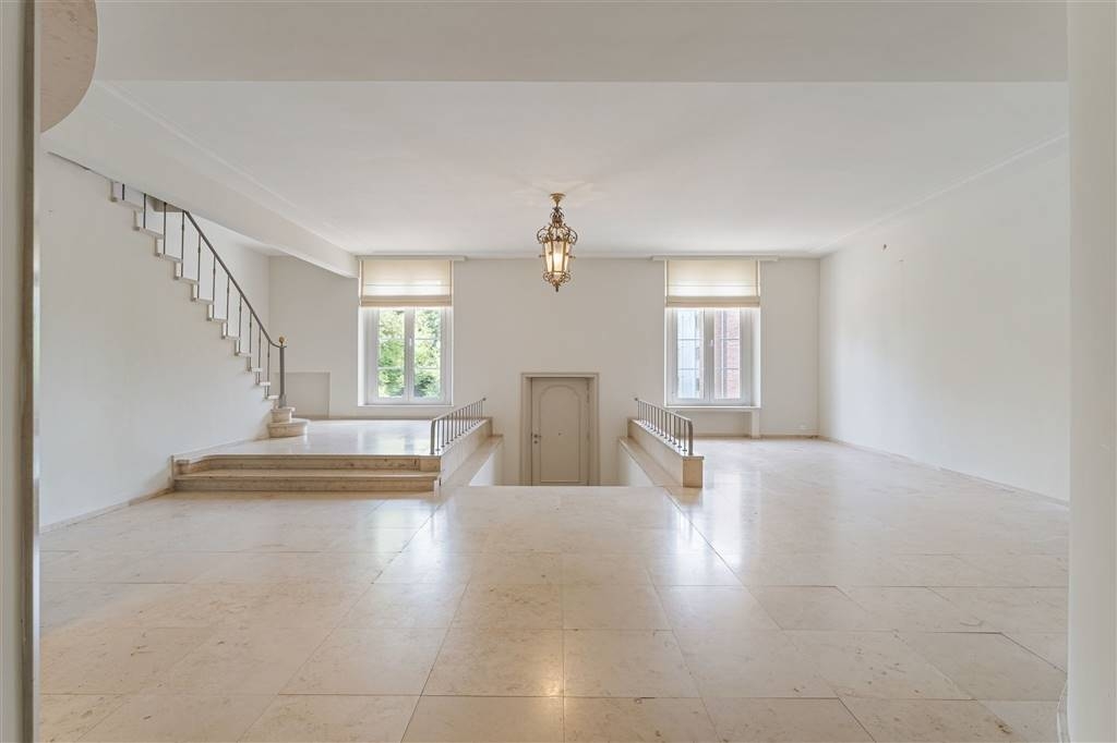 Appartement te koop in Genk 3600 1189000.00€ 3 slaapkamers 280.00m² - Zoekertje 475438