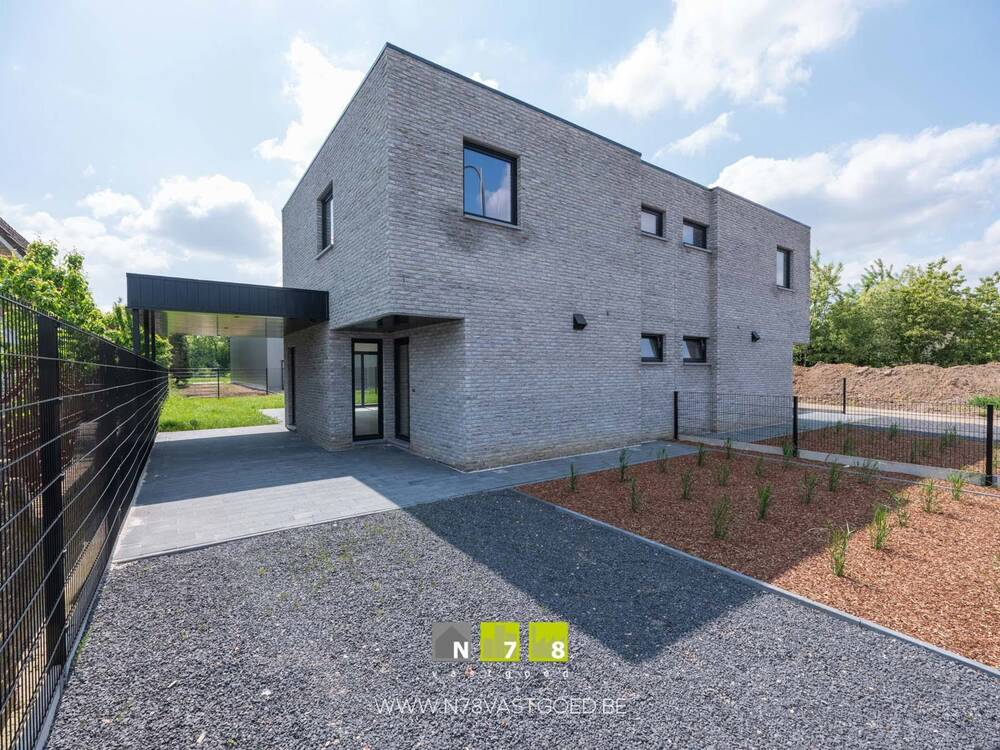 Huis te koop in Maasmechelen 3630 389000.00€ 3 slaapkamers 153.00m² - Zoekertje 478200