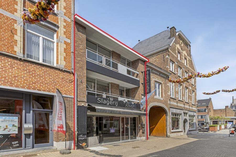 Handelszaak te koop in Tongeren 3700 480000.00€ 4 slaapkamers 251.00m² - Zoekertje 480699