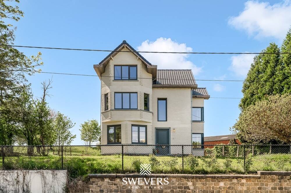 Huis te koop in Tongeren 3700 469000.00€ 4 slaapkamers 235.00m² - Zoekertje 480189