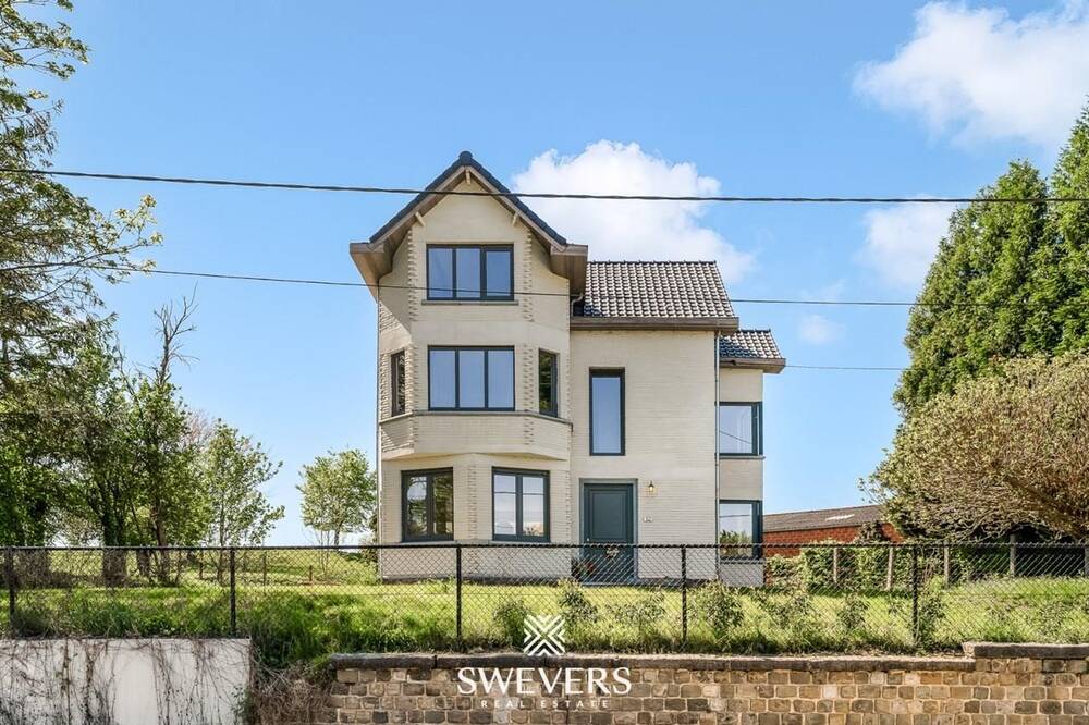 Huis te koop in Tongeren 3700 469000.00€ 4 slaapkamers 235.00m² - Zoekertje 480189