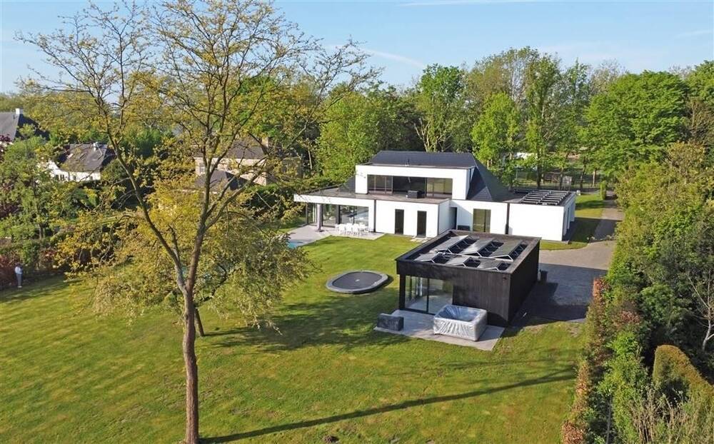 Huis te koop in Hasselt 3500 2295000.00€ 4 slaapkamers 440.00m² - Zoekertje 479604