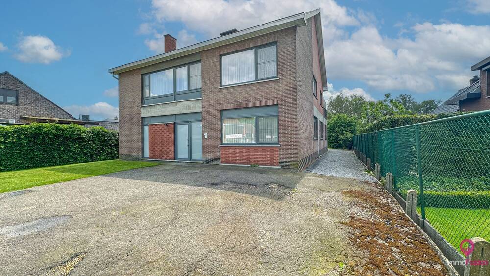 Huis te koop in Zonhoven 3520 539000.00€ 6 slaapkamers 336.00m² - Zoekertje 480018