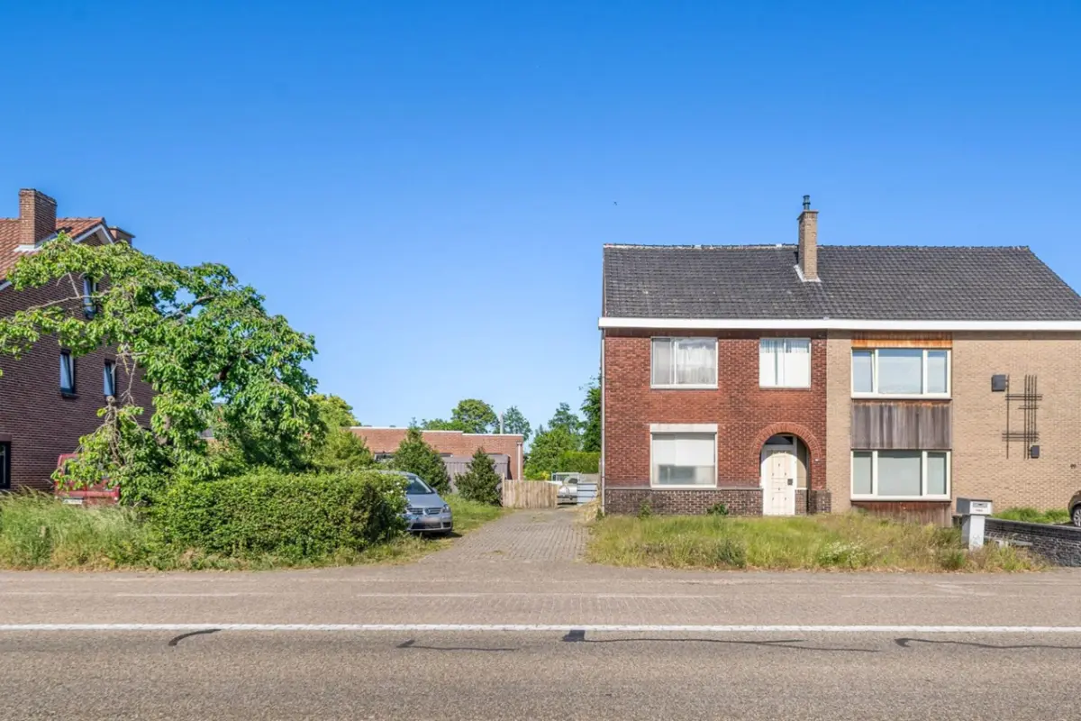 Huis te  koop in Maaseik 3680 258000.00€ 2 slaapkamers m² - Zoekertje 480398