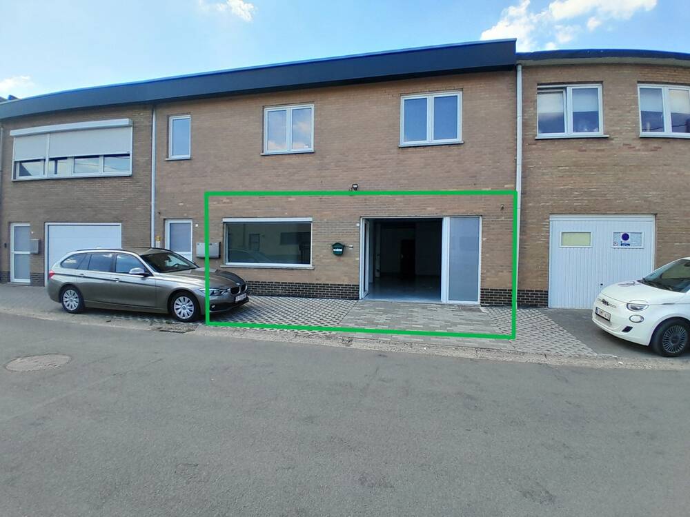 Handelszaak te huur in Genk 3600 850.00€ slaapkamers 100.00m² - Zoekertje 482609
