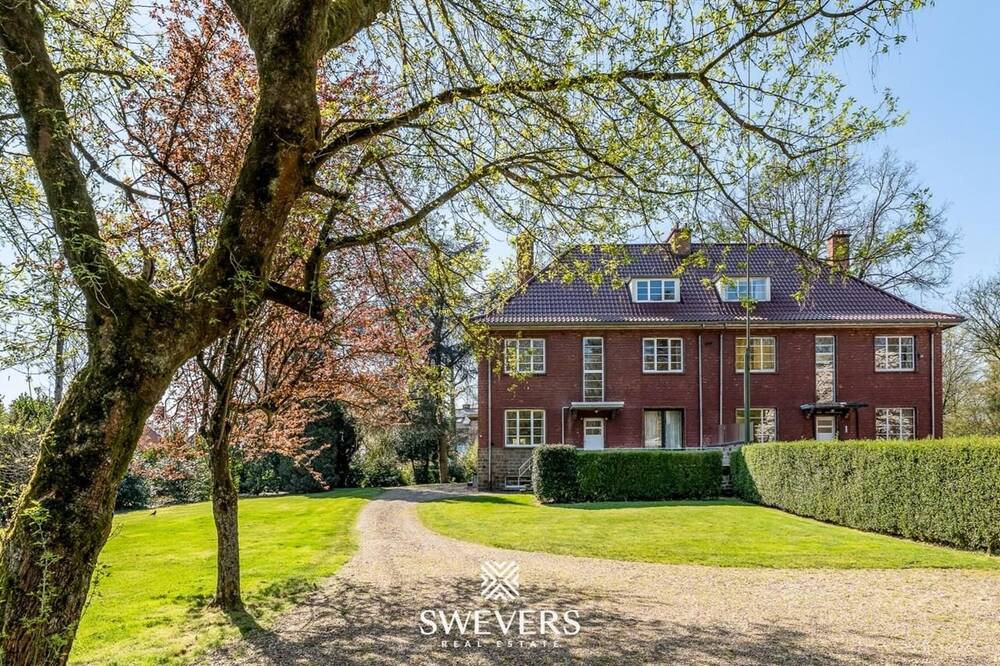 Huis te koop in Heusden-Zolder 3550 445000.00€ 6 slaapkamers 293.00m² - Zoekertje 483457