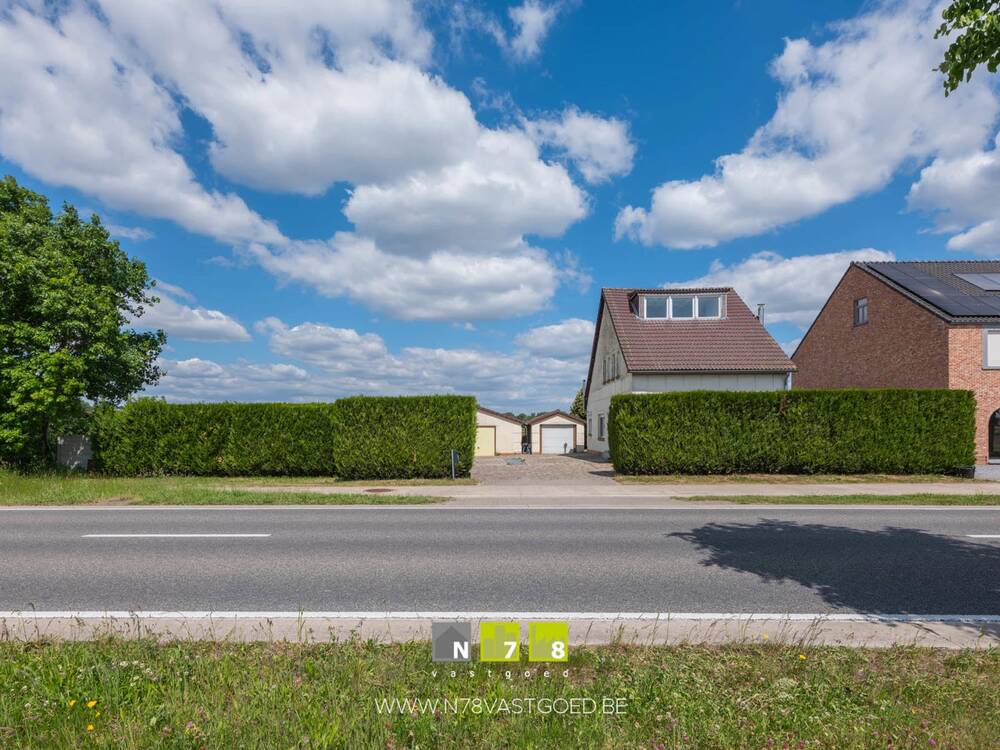 Huis te koop in Kinrooi 3640 284000.00€ 4 slaapkamers 156.00m² - Zoekertje 484098
