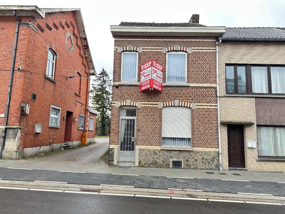 Huis te koop in Tongeren 3700 160000.00€ 3 slaapkamers 101.00m² - Zoekertje 484135