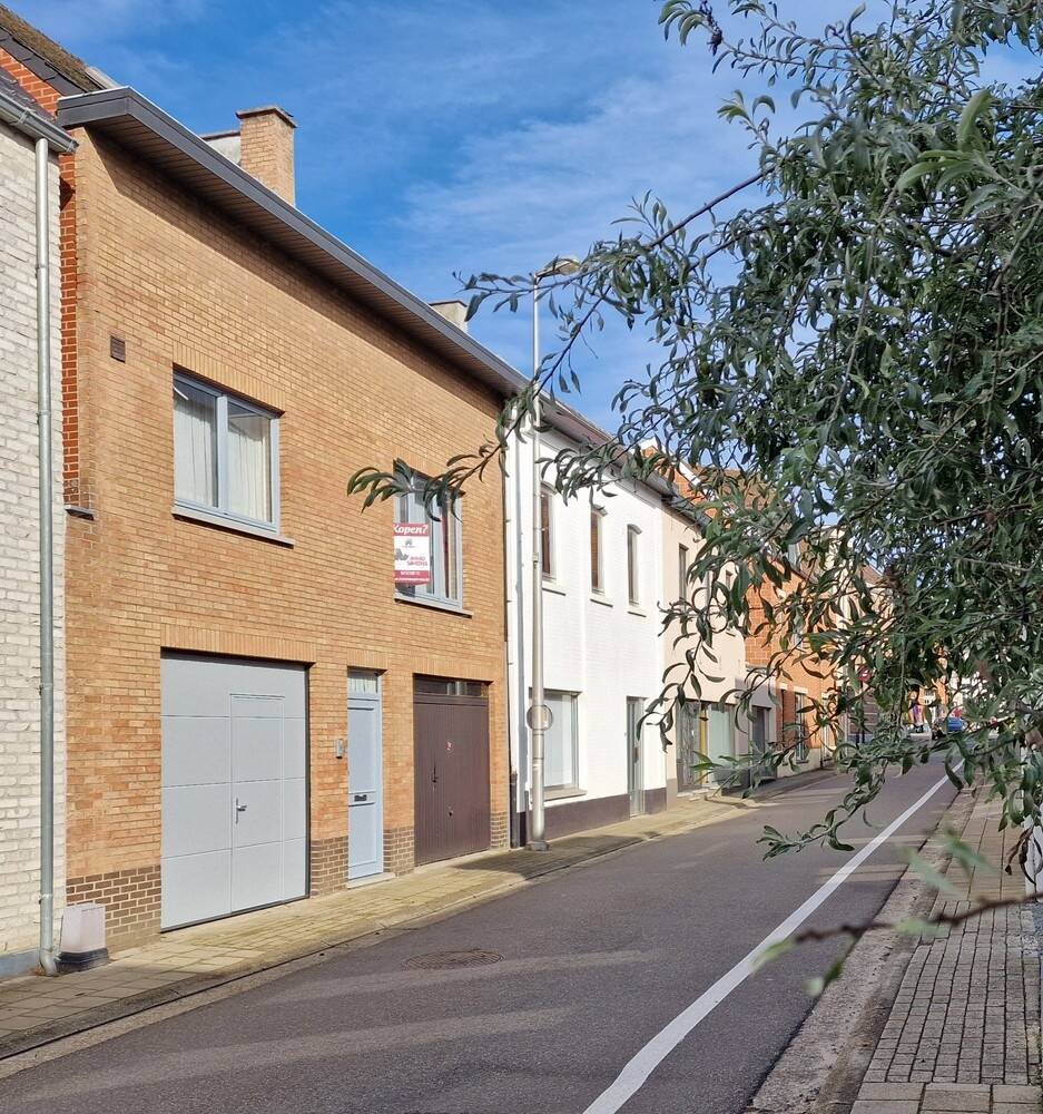 Huis te koop in Lummen 3560 190000.00€ 2 slaapkamers 127.00m² - Zoekertje 485323