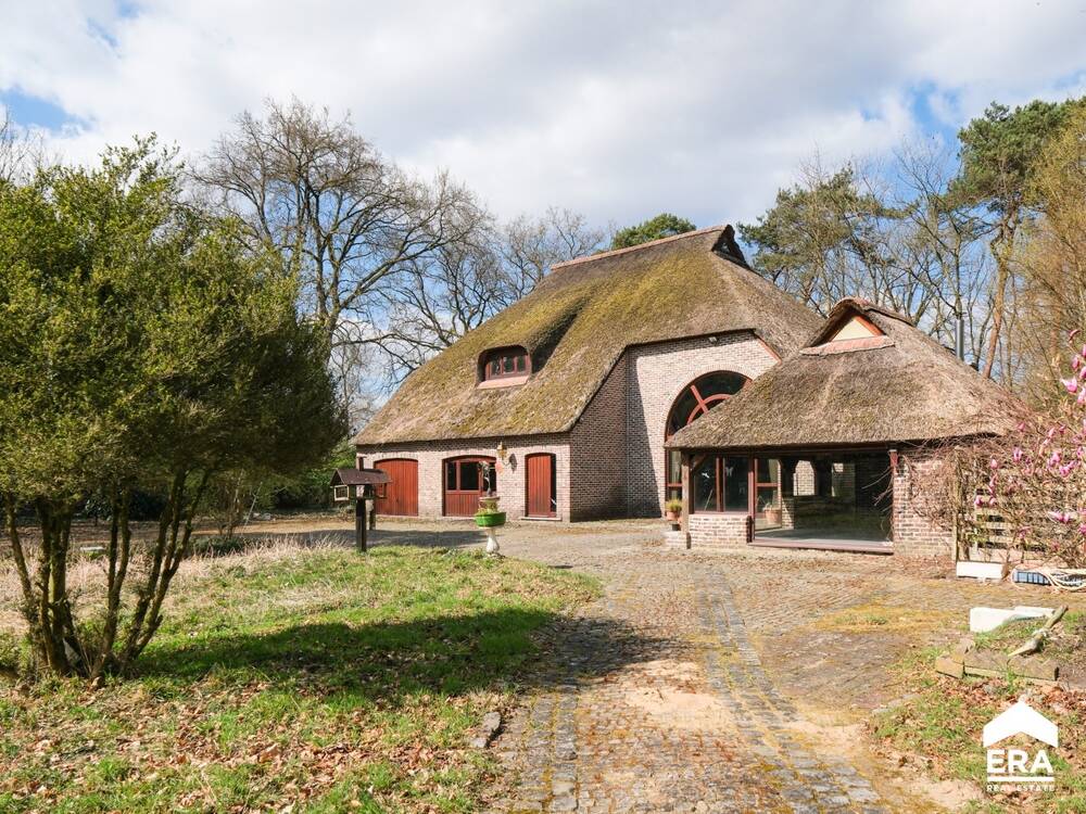 Villa te  koop in Hechtel 3940 825000.00€ 4 slaapkamers 509.00m² - Zoekertje 485681