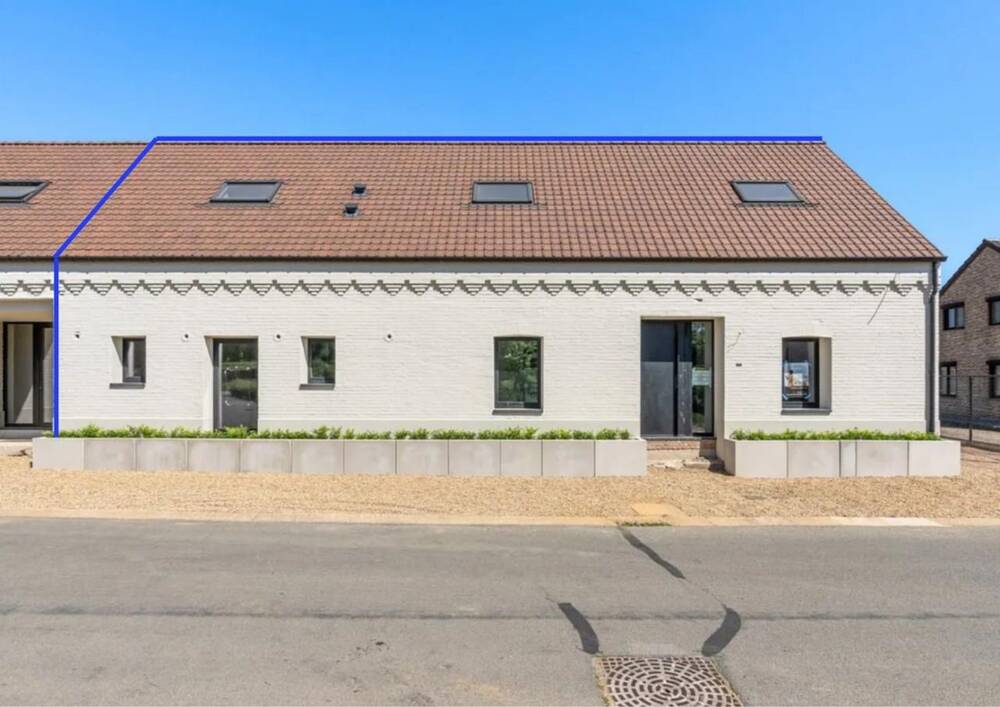 Huis te koop in Neeroeteren 3680 495000.00€ 3 slaapkamers 210.00m² - Zoekertje 485410