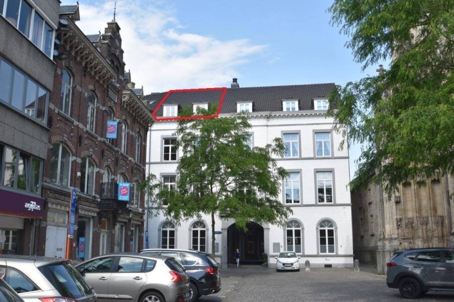 Appartement te huur in Tongeren 3700 950.00€ 2 slaapkamers 180.00m² - Zoekertje 488066