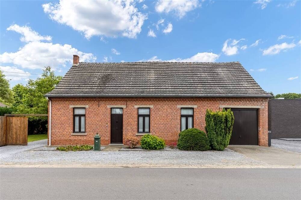 Huis te koop in Beringen 3580 349000.00€ 3 slaapkamers 190.00m² - Zoekertje 487541