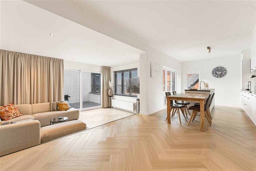 Appartement te huur in Tessenderlo 3980 1250.00€ 2 slaapkamers 180.00m² - Zoekertje 490502