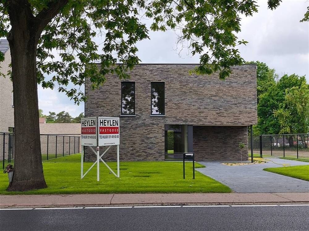 Huis te  huur in Lommel 3920 1700.00€ 3 slaapkamers 193.39m² - Zoekertje 489602